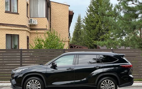 Toyota Highlander, 2025 год, 4 950 000 рублей, 3 фотография