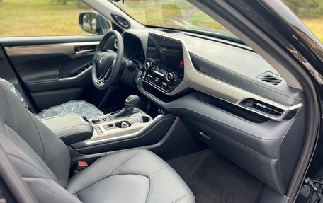 Toyota Highlander, 2025 год, 4 950 000 рублей, 11 фотография