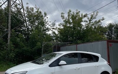 Opel Astra J, 2011 год, 720 000 рублей, 1 фотография