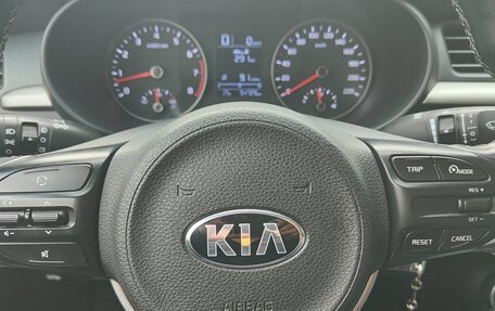 KIA Rio IV, 2017 год, 1 490 999 рублей, 12 фотография
