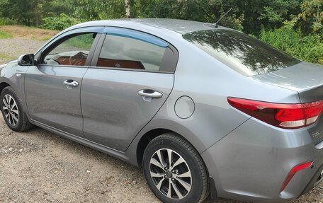 KIA Rio IV, 2017 год, 1 490 999 рублей, 6 фотография