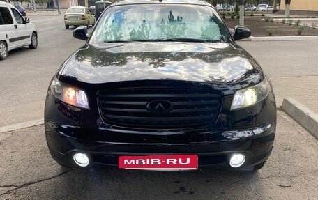 Infiniti FX I, 2004 год, 580 000 рублей, 16 фотография