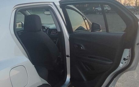 Chevrolet Trax, 2021 год, 1 500 000 рублей, 9 фотография