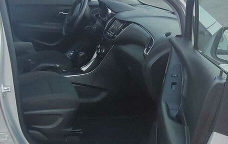 Chevrolet Trax, 2021 год, 1 500 000 рублей, 8 фотография