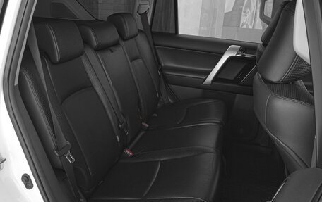 Toyota Land Cruiser Prado 150 рестайлинг 2, 2011 год, 3 349 000 рублей, 7 фотография