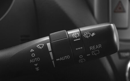 Toyota Land Cruiser Prado 150 рестайлинг 2, 2011 год, 3 349 000 рублей, 18 фотография