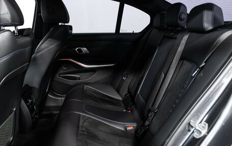 BMW 3 серия, 2019 год, 3 389 000 рублей, 10 фотография