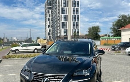 Lexus NX I, 2021 год, 4 100 000 рублей, 16 фотография