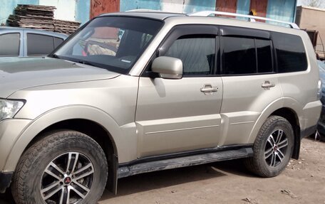 Mitsubishi Pajero IV, 2008 год, 1 800 000 рублей, 2 фотография