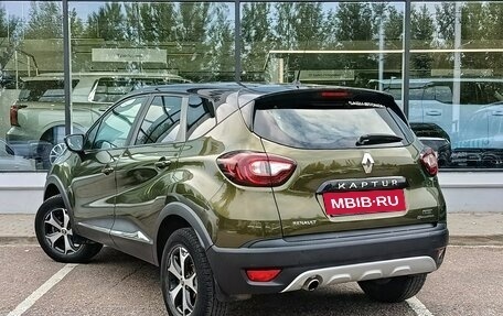 Renault Kaptur I рестайлинг, 2017 год, 1 200 000 рублей, 4 фотография