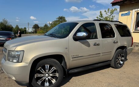 Chevrolet Tahoe III, 2011 год, 2 190 000 рублей, 6 фотография