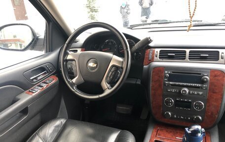 Chevrolet Tahoe III, 2011 год, 2 190 000 рублей, 9 фотография