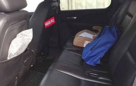 Chevrolet Tahoe III, 2011 год, 2 190 000 рублей, 10 фотография