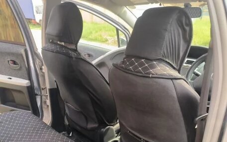 Toyota Vitz, 2010 год, 900 000 рублей, 7 фотография