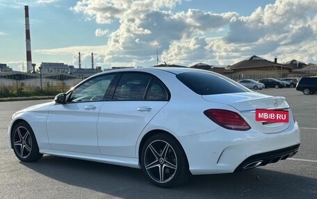 Mercedes-Benz C-Класс, 2017 год, 2 300 000 рублей, 4 фотография