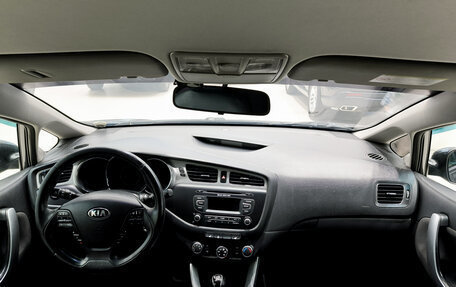 KIA cee'd III, 2013 год, 970 000 рублей, 17 фотография