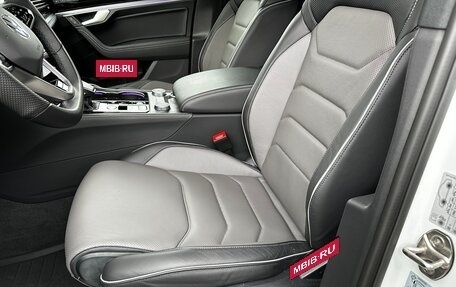 Volkswagen Touareg III, 2024 год, 15 100 000 рублей, 24 фотография
