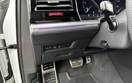 Volkswagen Touareg III, 2024 год, 15 100 000 рублей, 26 фотография