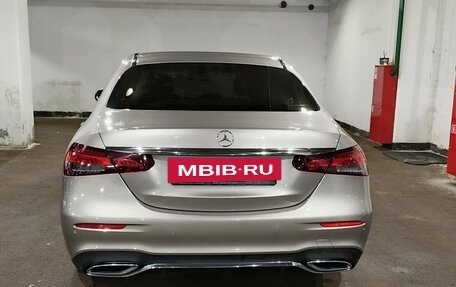 Mercedes-Benz E-Класс, 2021 год, 4 400 000 рублей, 5 фотография