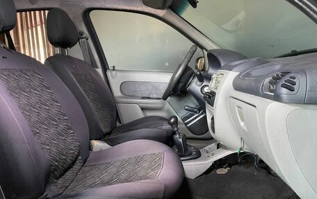 Renault Symbol I, 2002 год, 350 000 рублей, 12 фотография