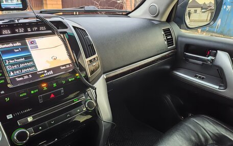 Toyota Land Cruiser 200, 2012 год, 3 499 000 рублей, 9 фотография