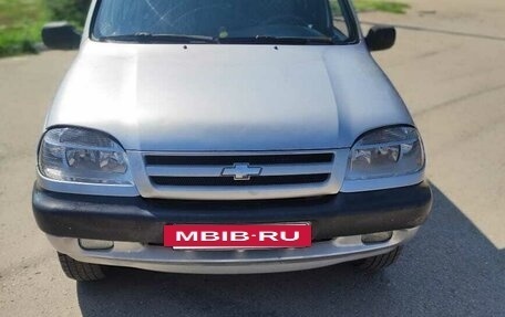 Chevrolet Niva I рестайлинг, 2004 год, 300 000 рублей, 9 фотография