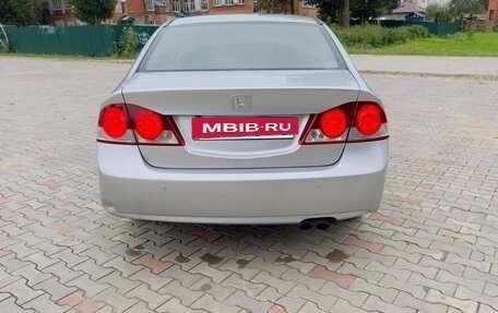 Honda Civic VIII, 2007 год, 650 000 рублей, 10 фотография