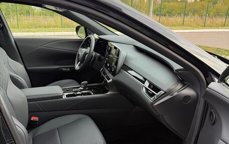 Lexus RX IV рестайлинг, 2025 год, 7 099 000 рублей, 12 фотография