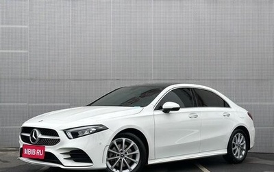 Mercedes-Benz A-Класс, 2021 год, 1 620 000 рублей, 1 фотография