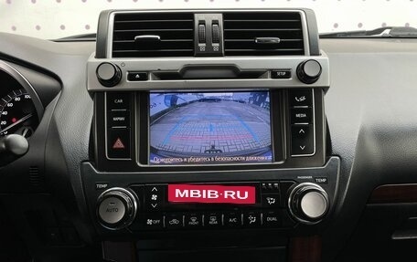 Toyota Land Cruiser Prado 150 рестайлинг 2, 2017 год, 3 435 000 рублей, 8 фотография