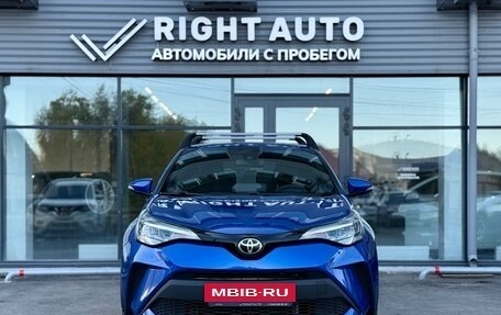 Toyota C-HR I рестайлинг, 2020 год, 1 980 000 рублей, 2 фотография