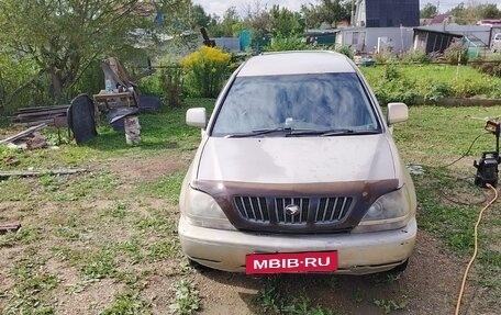 Toyota Harrier, 1999 год, 1 000 000 рублей, 4 фотография