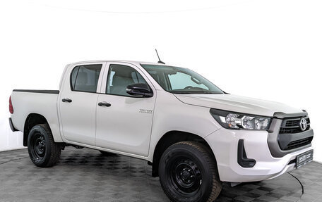 Toyota Hilux VIII, 2021 год, 4 100 000 рублей, 3 фотография