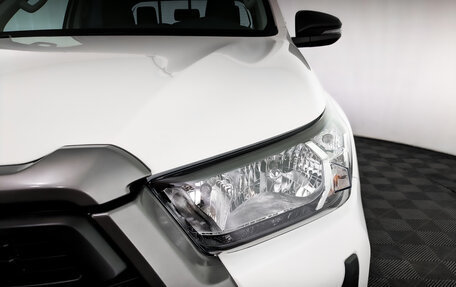 Toyota Hilux VIII, 2021 год, 4 100 000 рублей, 17 фотография