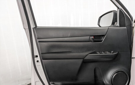 Toyota Hilux VIII, 2021 год, 4 100 000 рублей, 19 фотография
