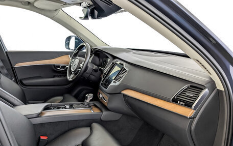 Volvo XC90 II рестайлинг, 2018 год, 3 995 000 рублей, 11 фотография