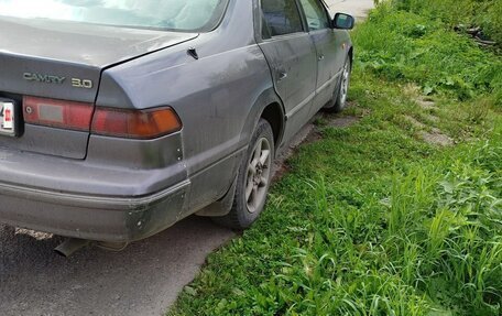 Toyota Camry, 1996 год, 400 000 рублей, 2 фотография