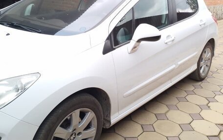 Peugeot 308 II, 2011 год, 850 000 рублей, 4 фотография