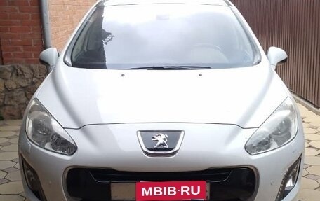 Peugeot 308 II, 2011 год, 850 000 рублей, 2 фотография