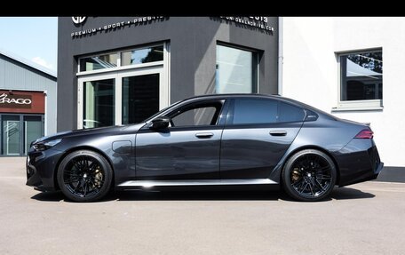 BMW M5, 2025 год, 18 180 000 рублей, 3 фотография