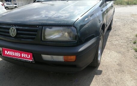 Volkswagen Vento, 1997 год, 210 000 рублей, 1 фотография