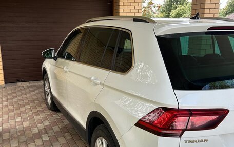 Volkswagen Tiguan II, 2020 год, 3 700 000 рублей, 6 фотография
