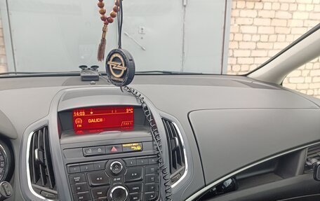 Opel Zafira C рестайлинг, 2013 год, 1 300 000 рублей, 7 фотография