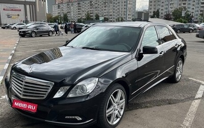 Mercedes-Benz E-Класс, 2009 год, 2 100 000 рублей, 1 фотография