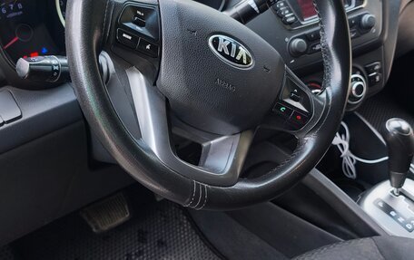 KIA Rio III рестайлинг, 2013 год, 990 000 рублей, 9 фотография