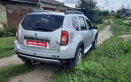 Renault Duster I рестайлинг, 2014 год, 800 000 рублей, 3 фотография
