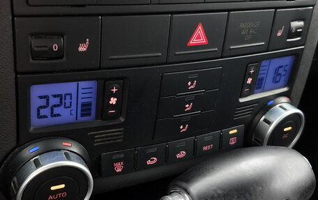 Volkswagen Touareg III, 2007 год, 1 100 000 рублей, 20 фотография