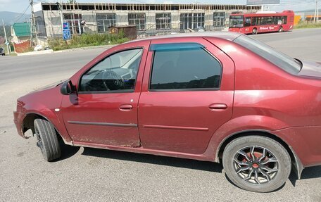 Renault Logan I, 2010 год, 290 000 рублей, 3 фотография