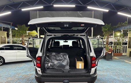 Toyota Land Cruiser Prado, 2024 год, 7 700 000 рублей, 3 фотография
