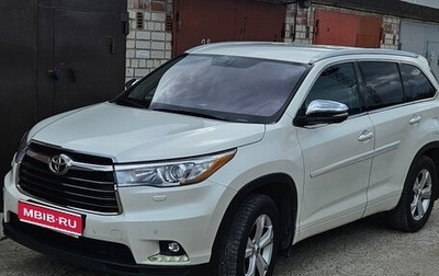 Toyota Highlander III, 2014 год, 2 600 000 рублей, 1 фотография